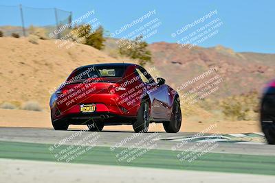 media/Dec-13-2025-Extreme Speed (Sat) [[d129ecb0b9]]/Beginner/Session 2 (Turn 4)/